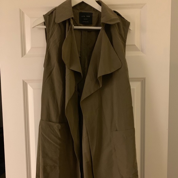 Love Tree Jackets & Blazers - Love Tree Olive Vest w/ Tie NWOT